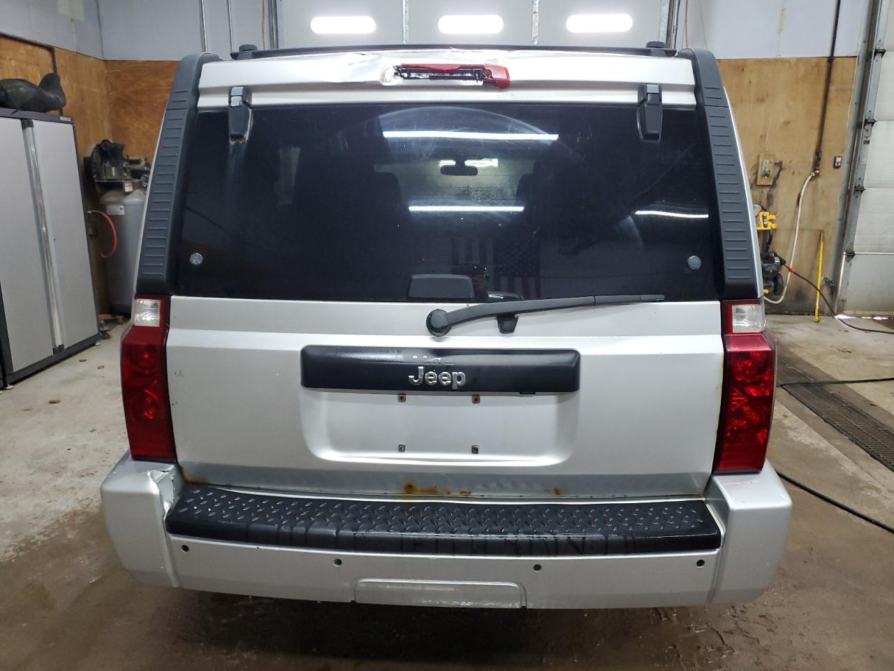 2010 Jeep Commander Sport VIN: 1J4RG4GK9AC124439 Lot: 54749315