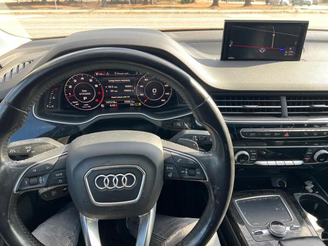 Parquets AUDI Q7 2017 Czarny