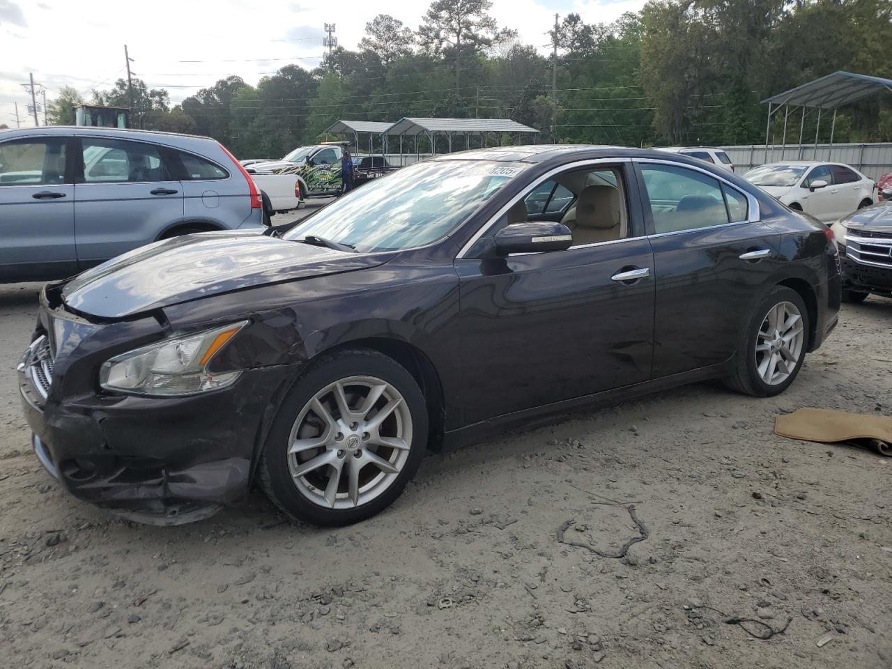 Savannah, GA에서 판매 중인 2011 Nissan Maxima S - Front End
