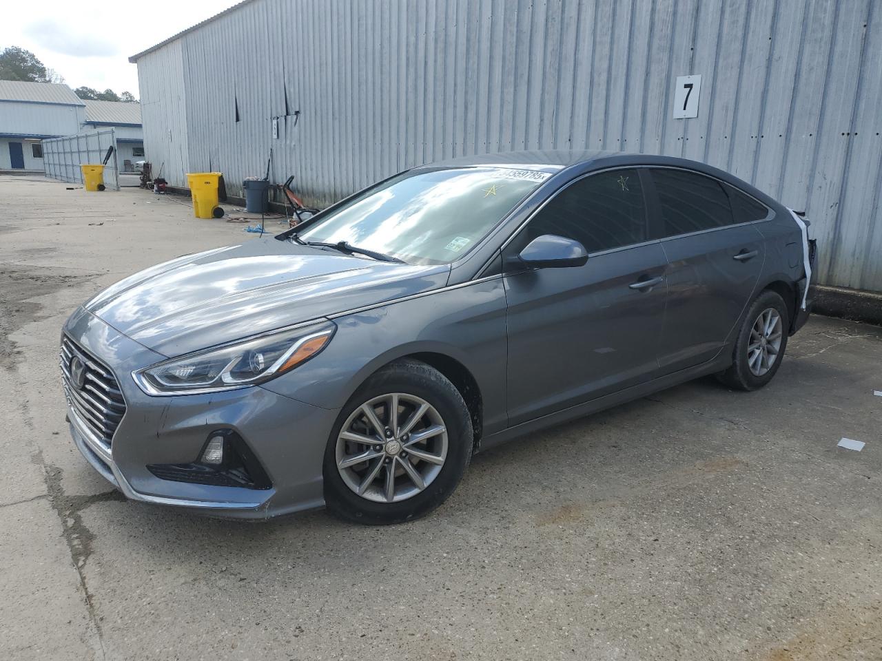 2019 Hyundai Sonata Se for Sale in Greenwell Springs, LA - Rear End