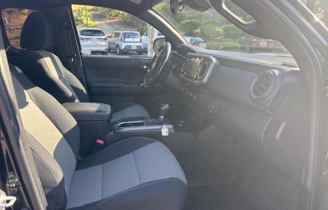 TOYOTA TACOMA 2022 Czarny