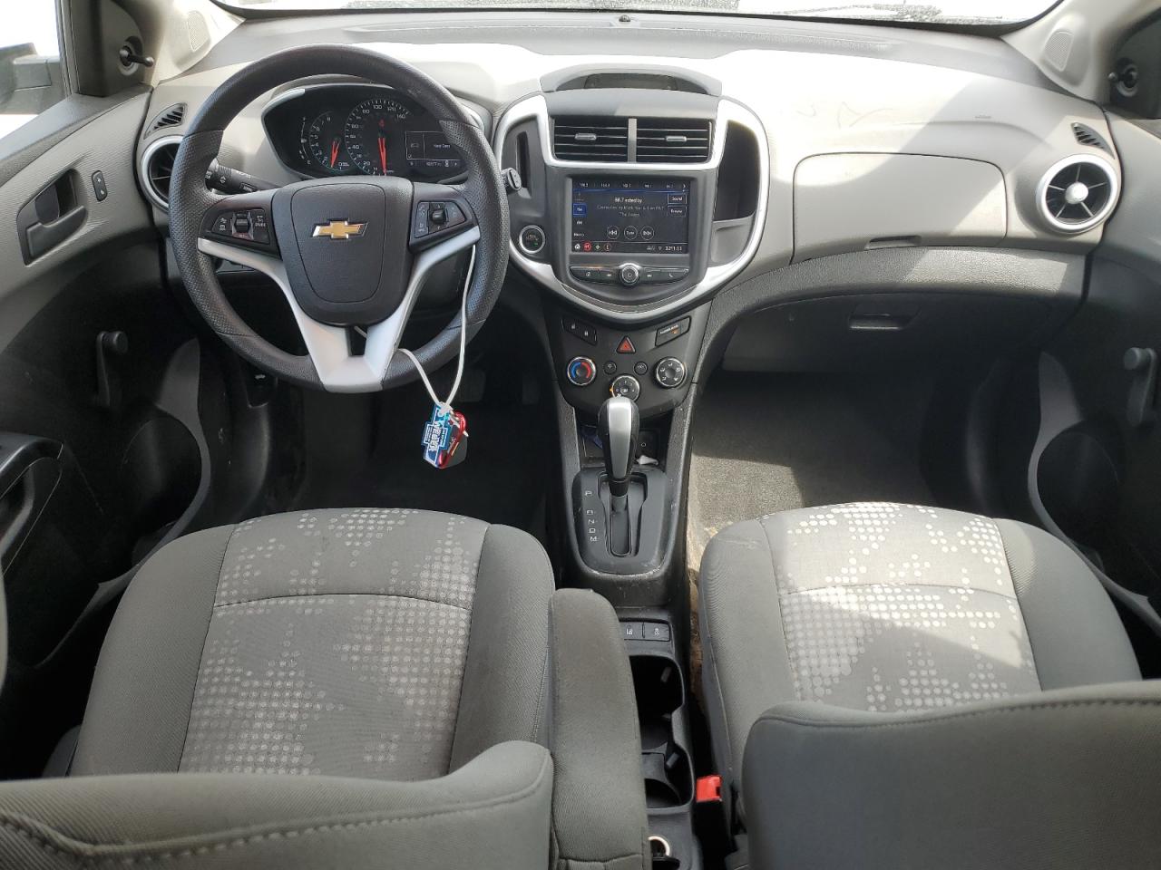 2020 Chevrolet Sonic VIN: 1G1JG6SB3L4130345 Lot: 52098025