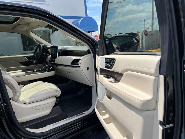  LINCOLN NAVIGATOR 2020 Czarny