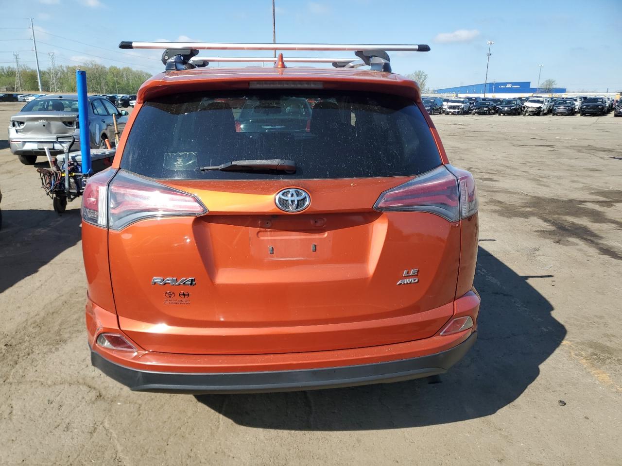2016 Toyota Rav4 Le VIN: JTMBFREV7GJ081003 Lot: 55256745