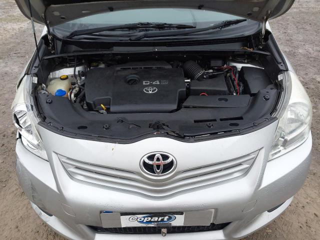2010 TOYOTA VERSO TR D
