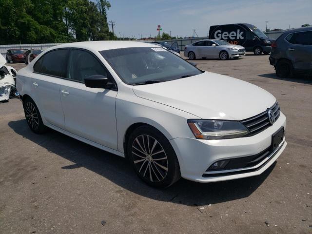  VOLKSWAGEN JETTA 2017 Белы