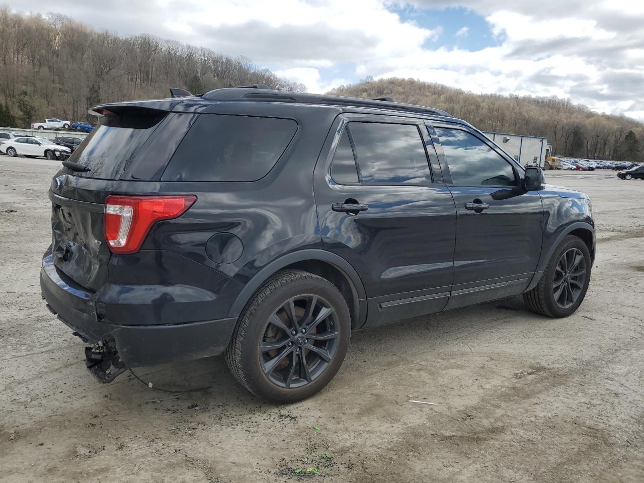 1FM5K8D81HGA41833 FORD EXPLORER 2017