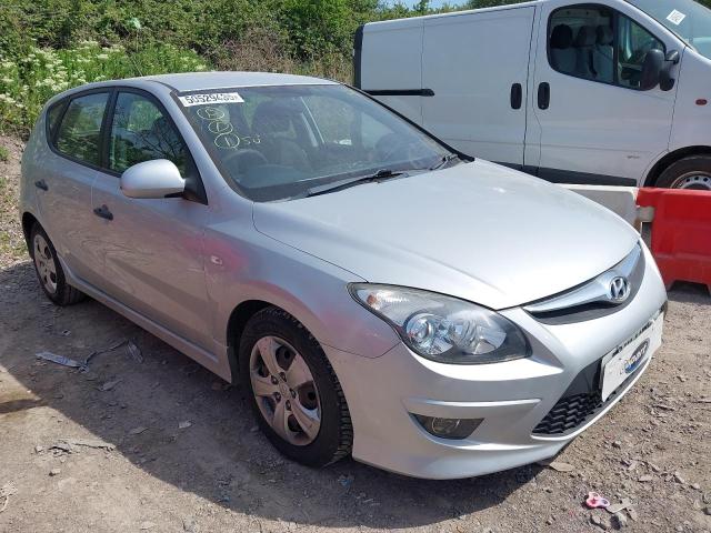 2011 HYUNDAI I30 CLASSI