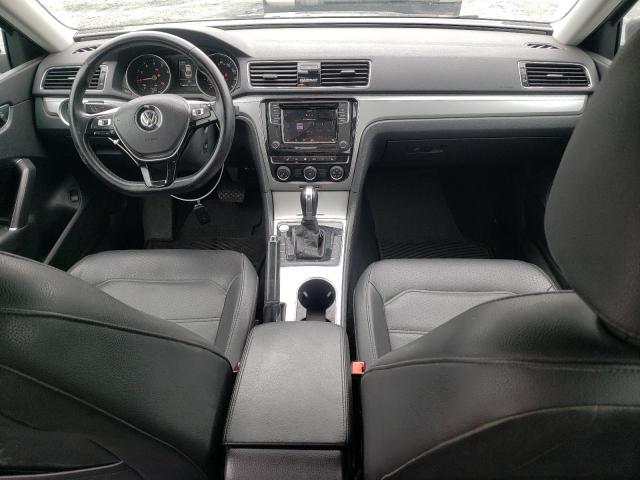  VOLKSWAGEN PASSAT 2019 Szary