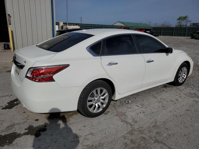 Sedans NISSAN ALTIMA 2015 White