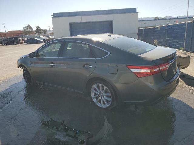 Sedans TOYOTA AVALON 2013 Green