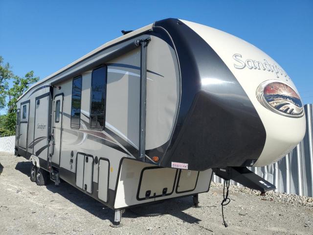 Vehicul