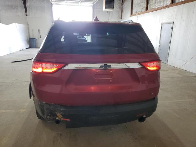  CHEVROLET TRAVERSE 2018 Czerwony