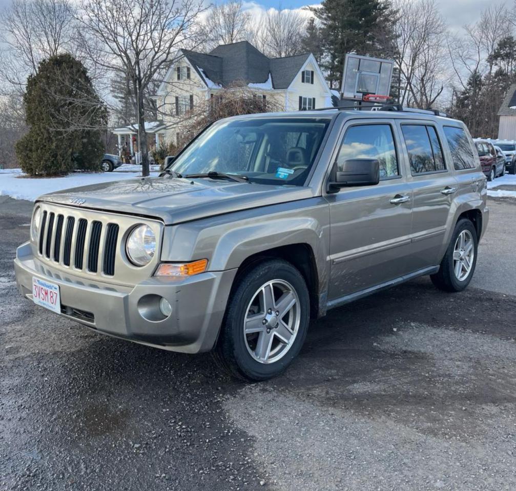 2007 Jeep Patriot Limited for Sale in East Granby, CT - Minor Dent/Scratches