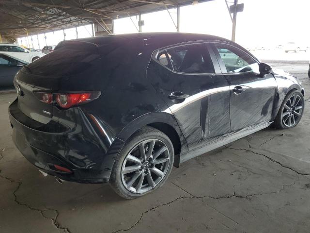  MAZDA 3 2023 Czarny