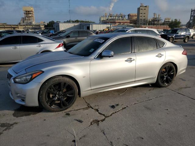 2017 Infiniti Q70 3.7