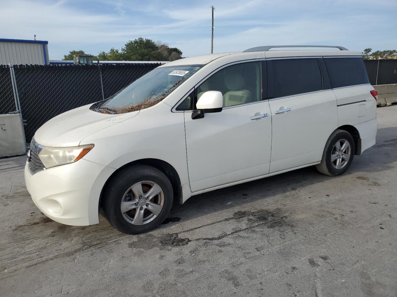 Orlando, FL에서 판매 중인 2015 Nissan Quest S - Minor Dent/Scratches