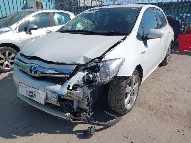 2011 TOYOTA AURIS HYBR