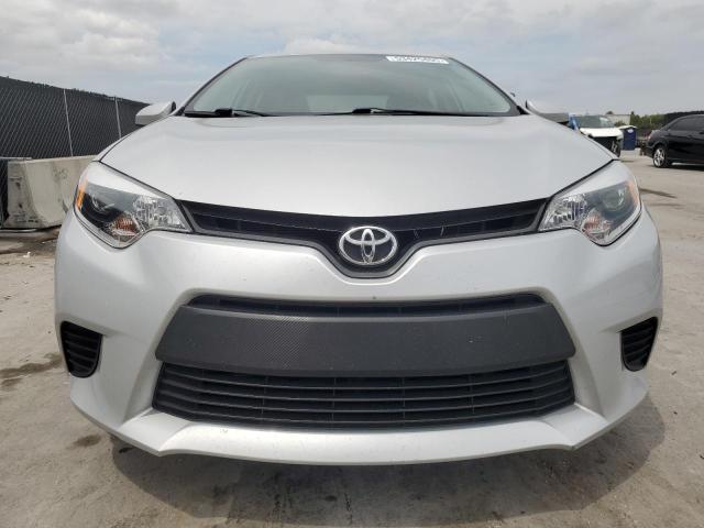 Седаны TOYOTA COROLLA 2015 Серебристый