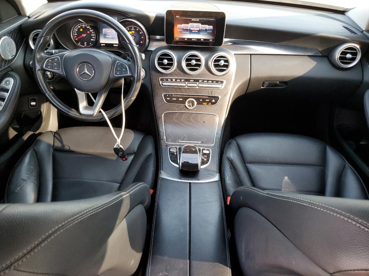 2015 Mercedes-Benz C 300 4Matic VIN: 55SWF4KB1FU027229 Lot: 54522265