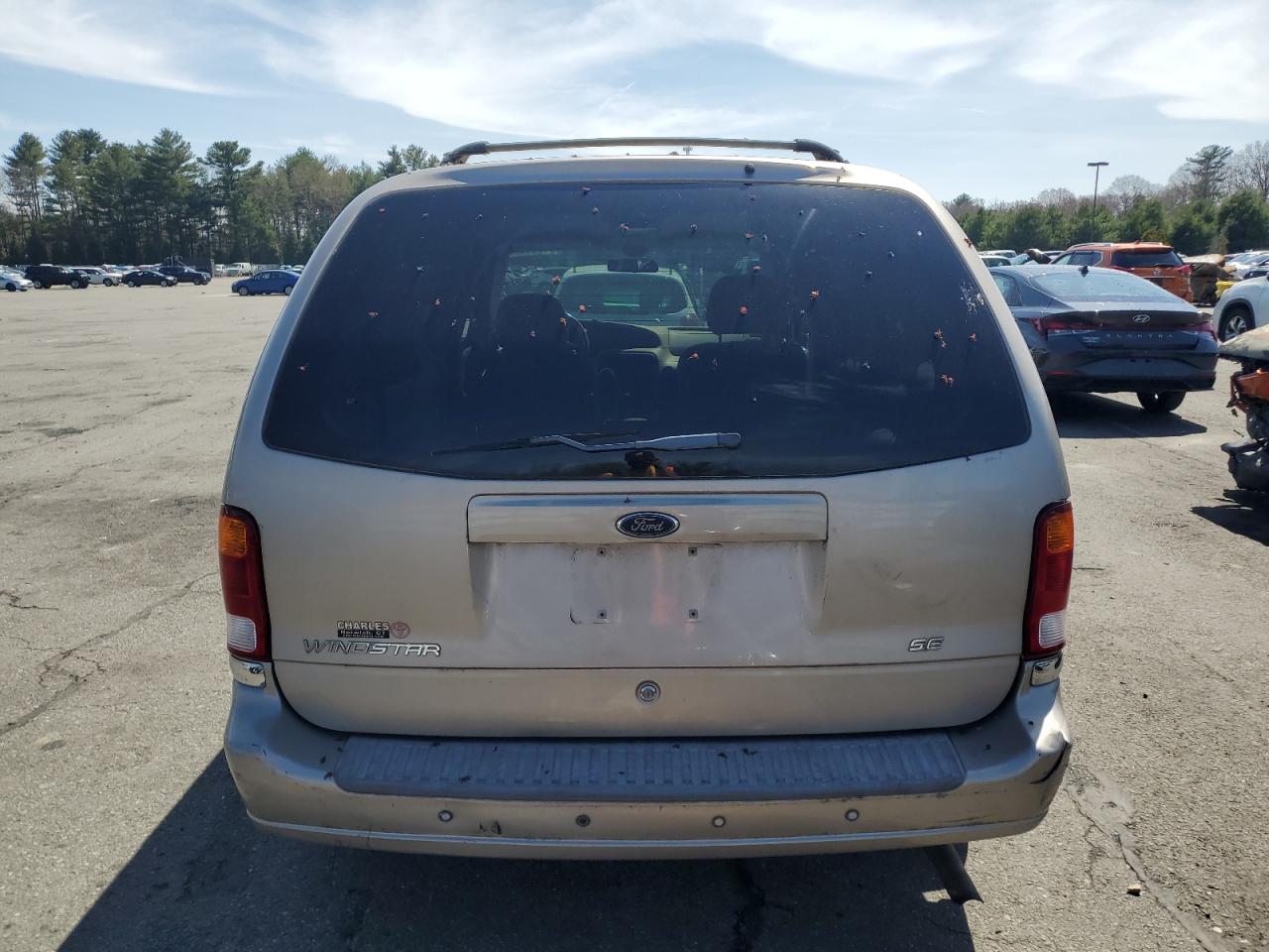 2003 Ford Windstar Se VIN: 2FMDA52473BB10747 Lot: 54301075