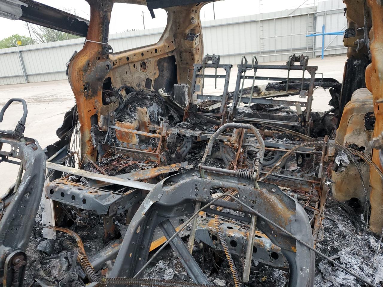 2020 Chrysler Pacifica Limited VIN: 2C4RC1GGXLR171629 Lot: 51326175