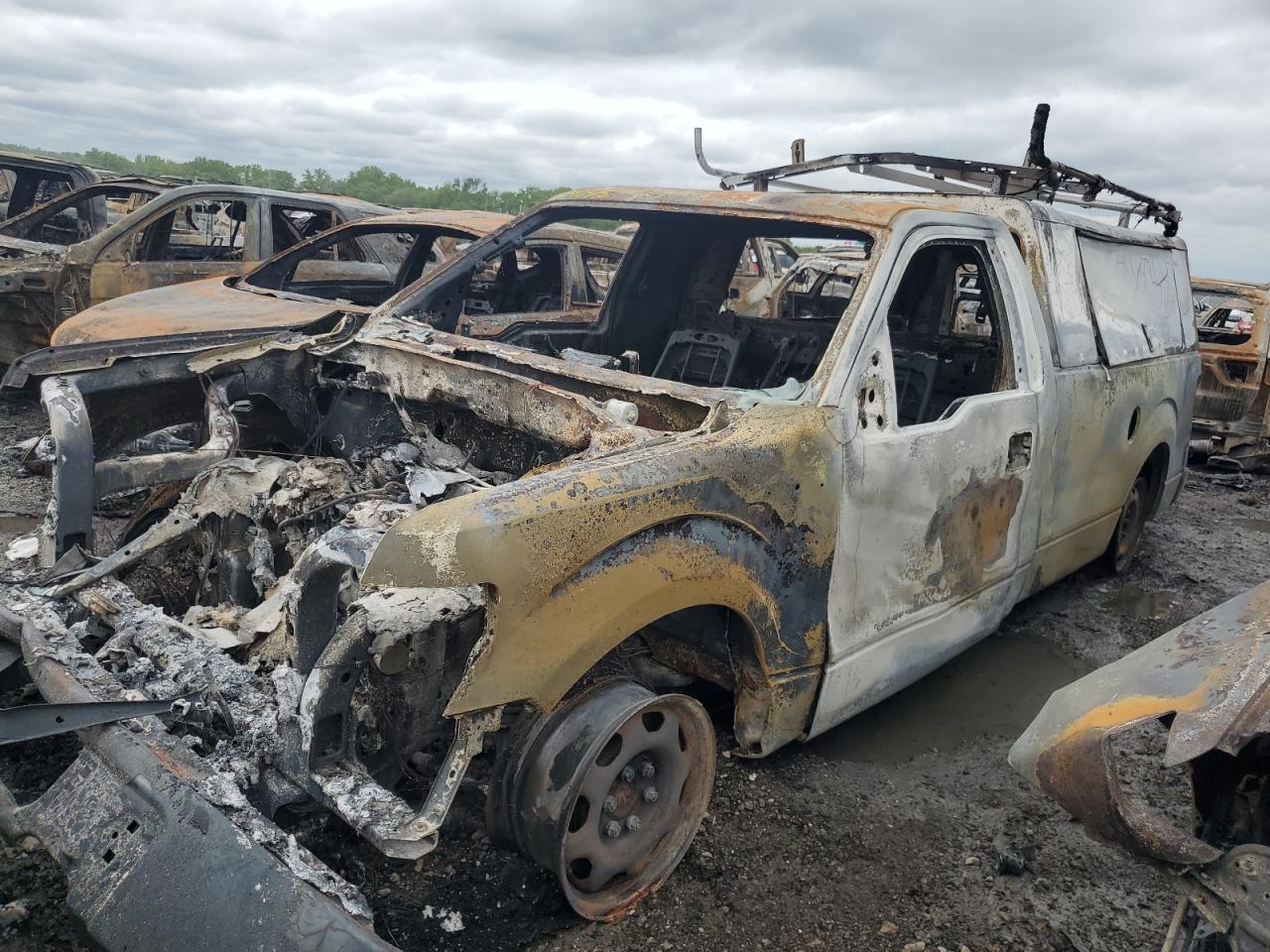 Kansas City, KS에서 판매 중인 2011 Ford F150 - Burn