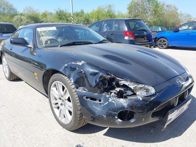 2002 JAGUAR XKR COUPE