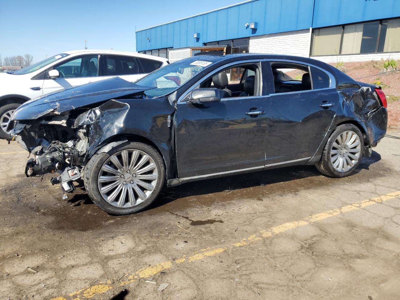 2014 Lincoln Mks на продаже в Woodhaven, MI - Front End