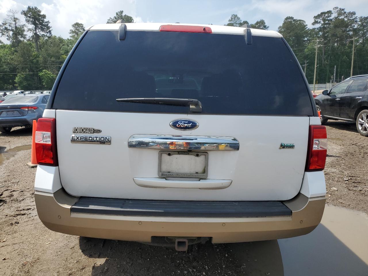 2011 Ford Expedition Xlt VIN: 1FMJU1H57BEF40462 Lot: 54310945