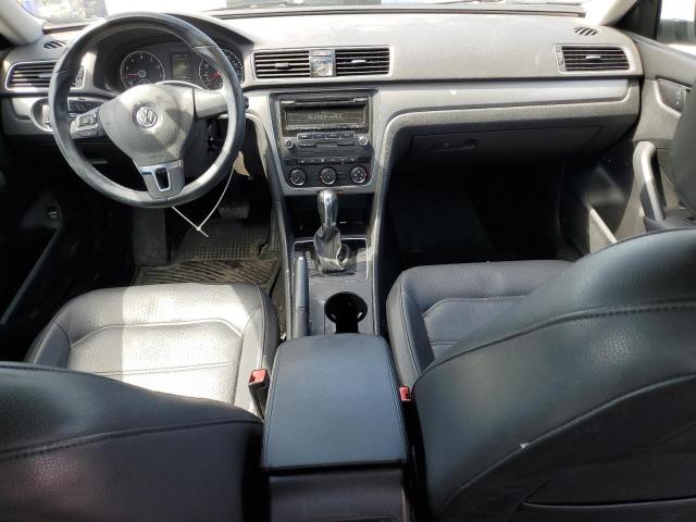 Седани VOLKSWAGEN PASSAT 2014 Білий