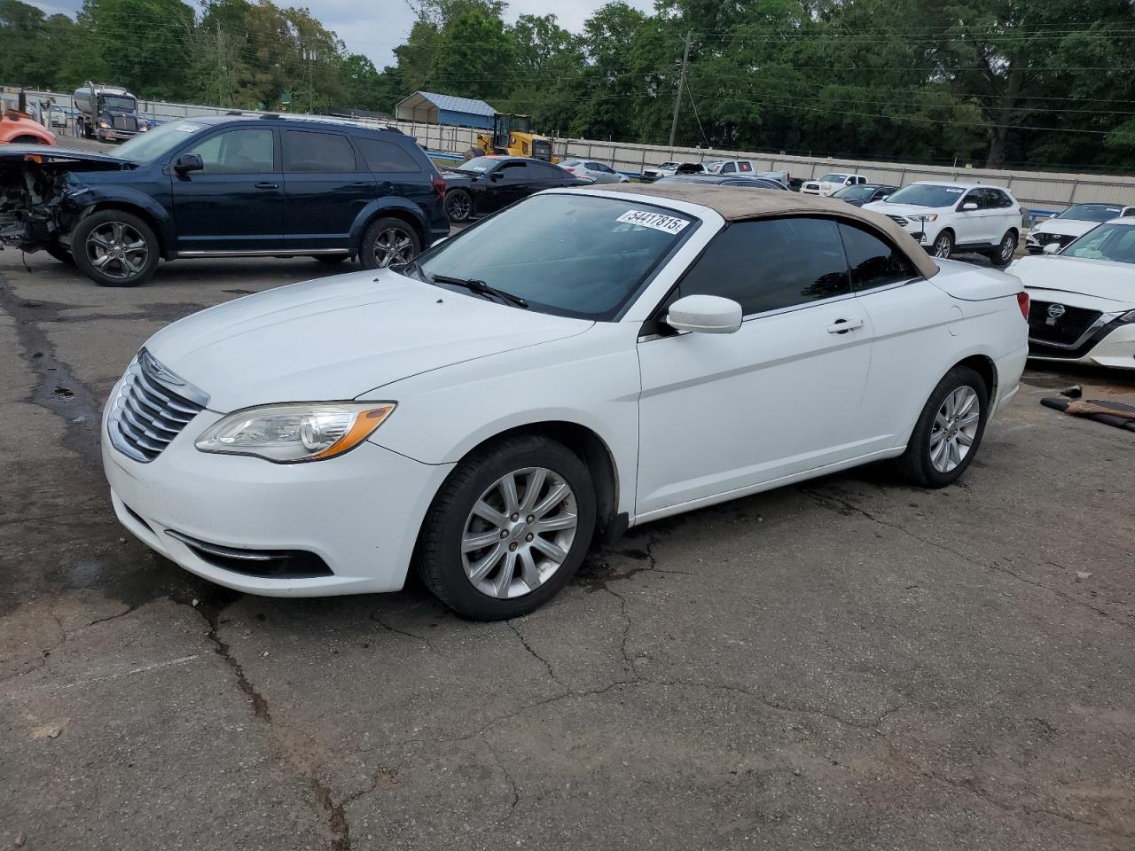 2013 Chrysler 200 Touring na sprzedaż w Eight Mile, AL - Rear End