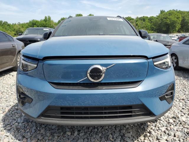  VOLVO XC40 2024 Синій