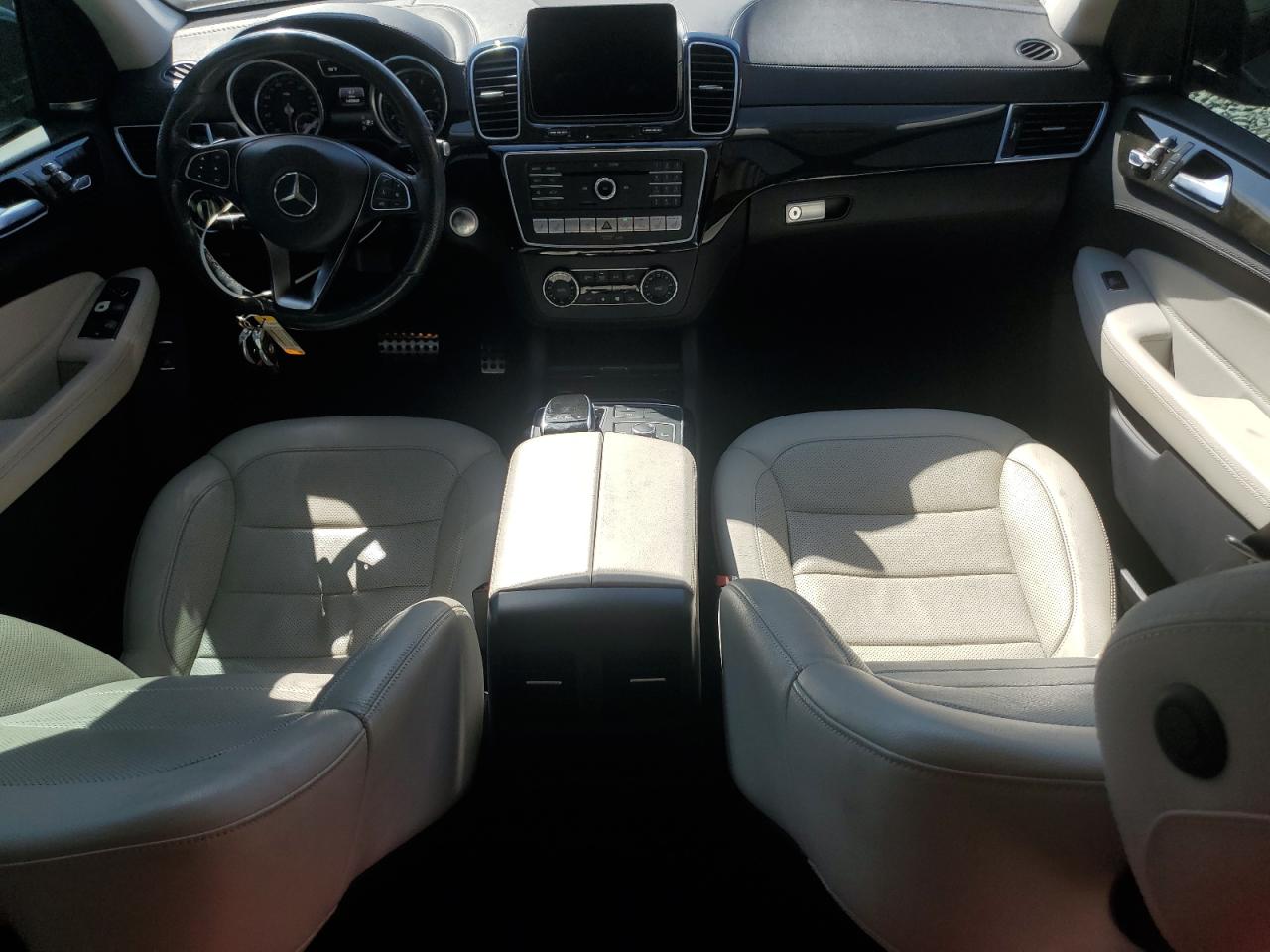 2016 Mercedes-Benz Gle 400 4Matic VIN: 4JGDA5GB2GA740295 Lot: 53530155