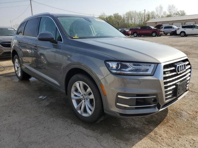  AUDI Q7 2018 Серый