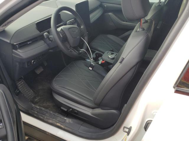  FORD MUSTANG 2024 Белый