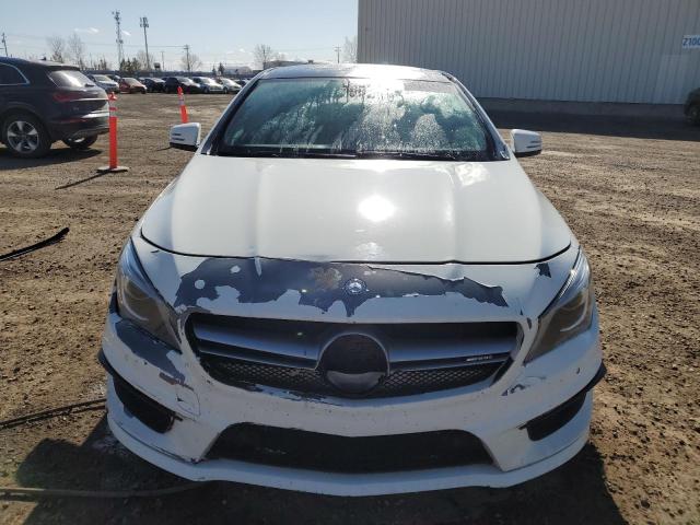 Sedans MERCEDES-BENZ CLA-CLASS 2015 White