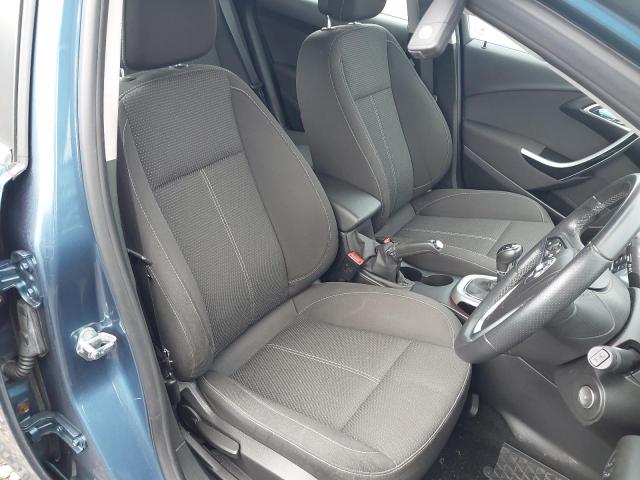 2013 VAUXHALL ASTRA SRI
