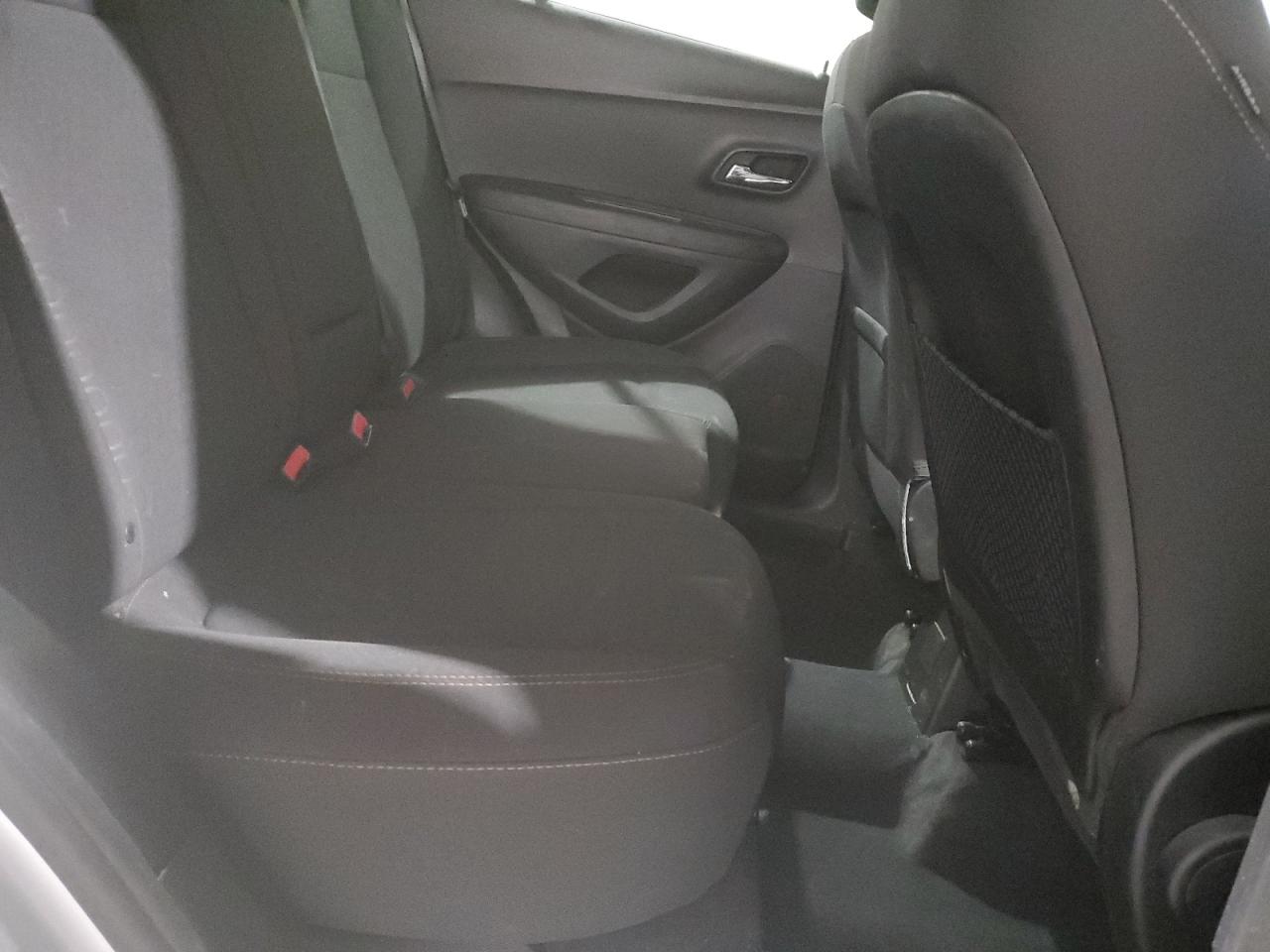 3GNCJKSB8KL211898 CHEVROLET TRAX 2019