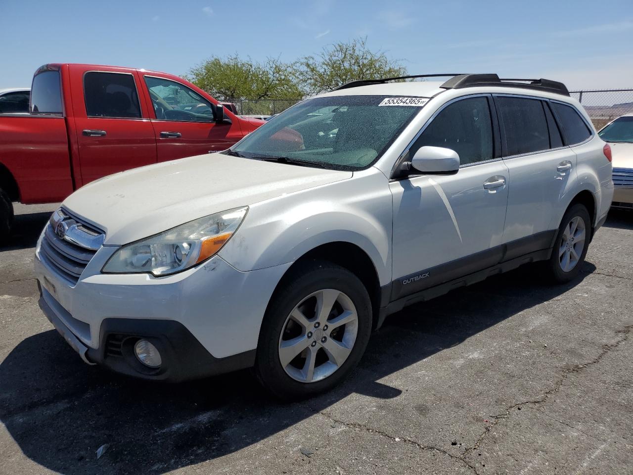 2013 Subaru Outback 2.5I Premium for Sale in North Las Vegas, NV - Minor Dent/Scratches