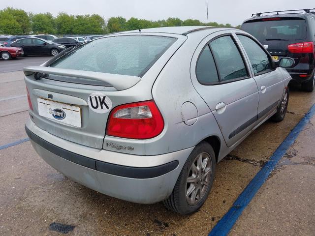 2002 RENAULT MEGANE FID