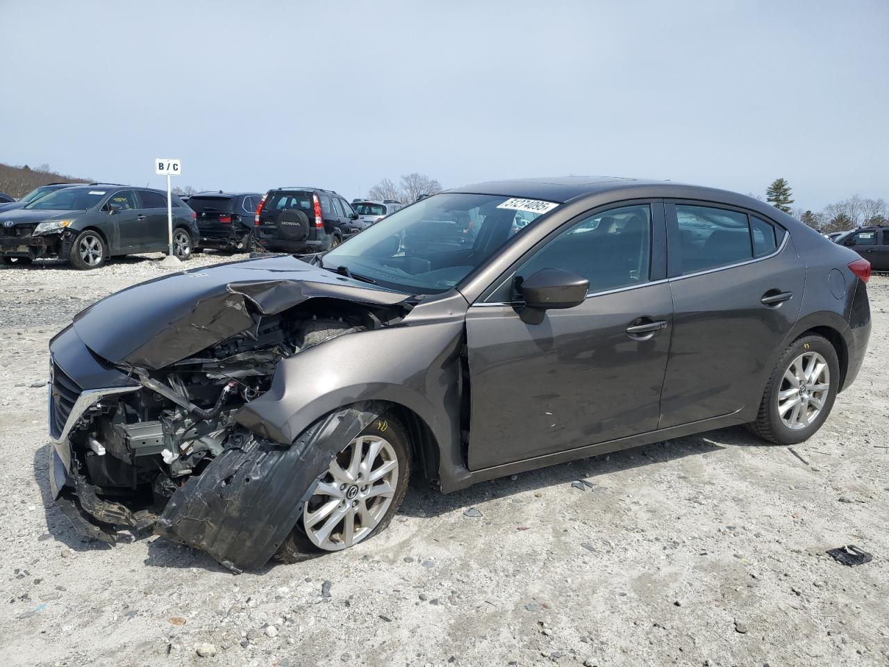 West Warren, MA에서 판매 중인 2016 Mazda 3 Grand Touring - Front End