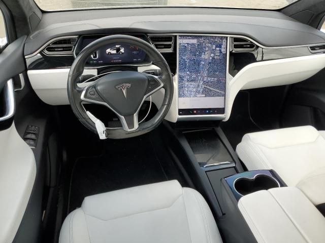  TESLA MODEL X 2017 Белы