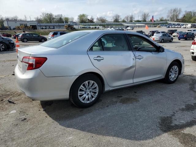  TOYOTA CAMRY 2012 Серебристый
