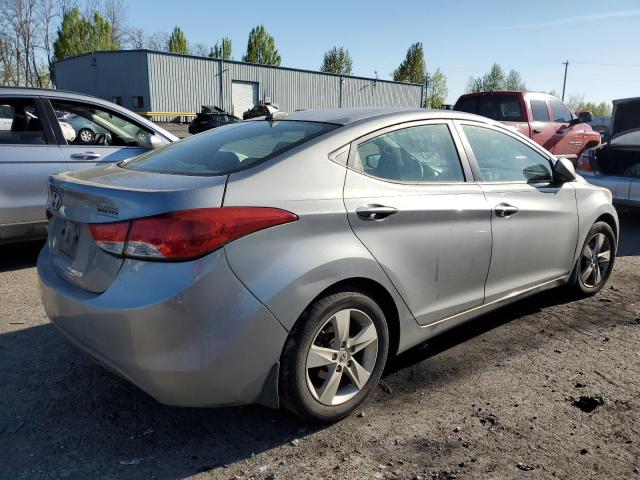  HYUNDAI ELANTRA 2013 Srebrny