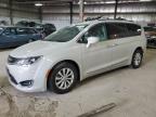 2017 Chrysler Pacifica Touring L zu verkaufen in Des Moines, IA - Undercarriage