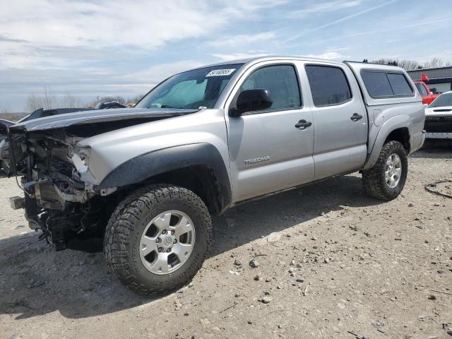  TOYOTA TACOMA 2014 Серебристый