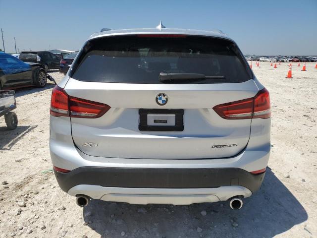  BMW X1 2021 Srebrny
