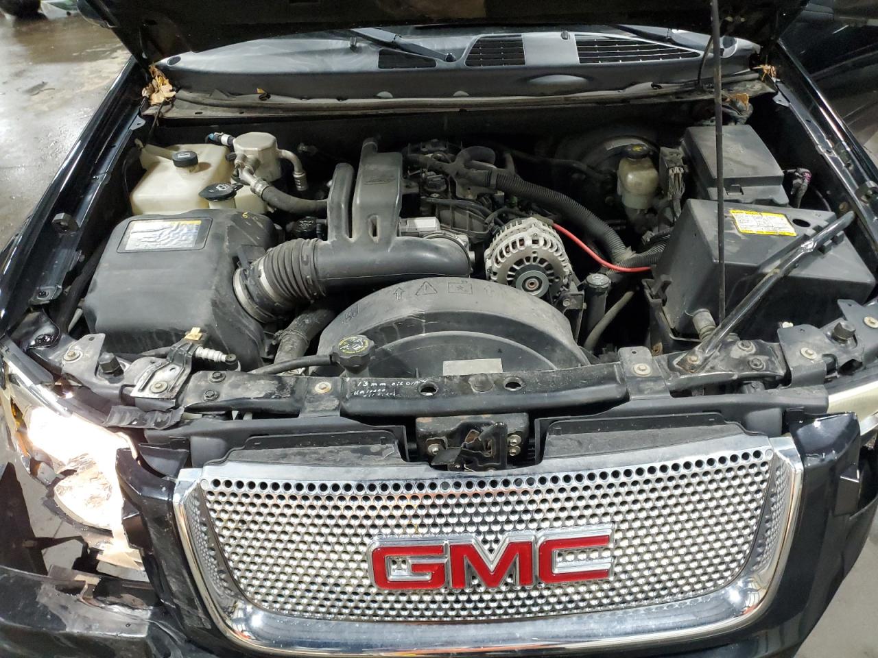 2007 GMC Envoy Denali VIN: 1GKET63M072175933 Lot: 53562465