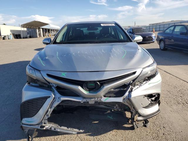  TOYOTA CAMRY 2022 Silver